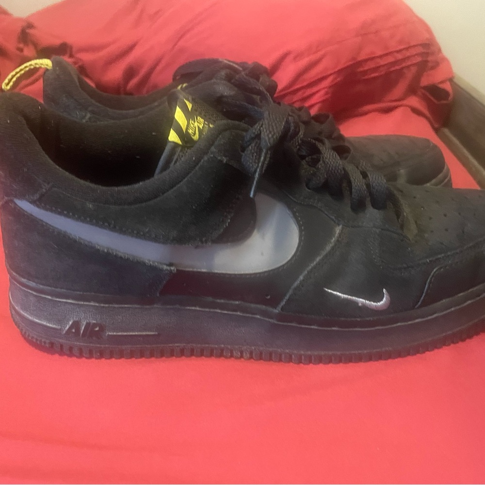 Nike Black and Yellow Men's Sneakers
